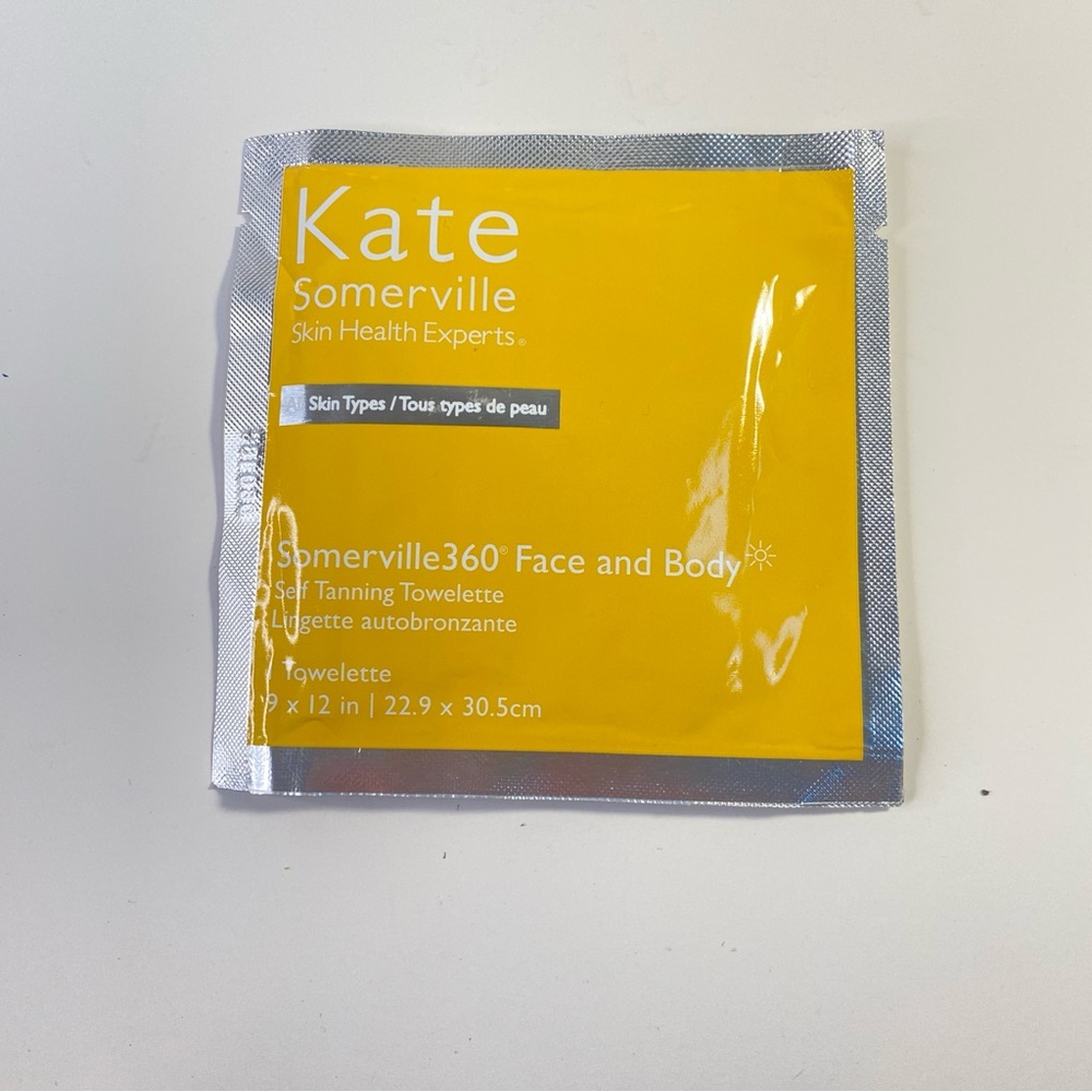 Kate Somerville Somerville360 Face and Body Self Tanning Towelette